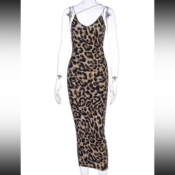Leopard Bodycon Dress - Picture 4 of 6